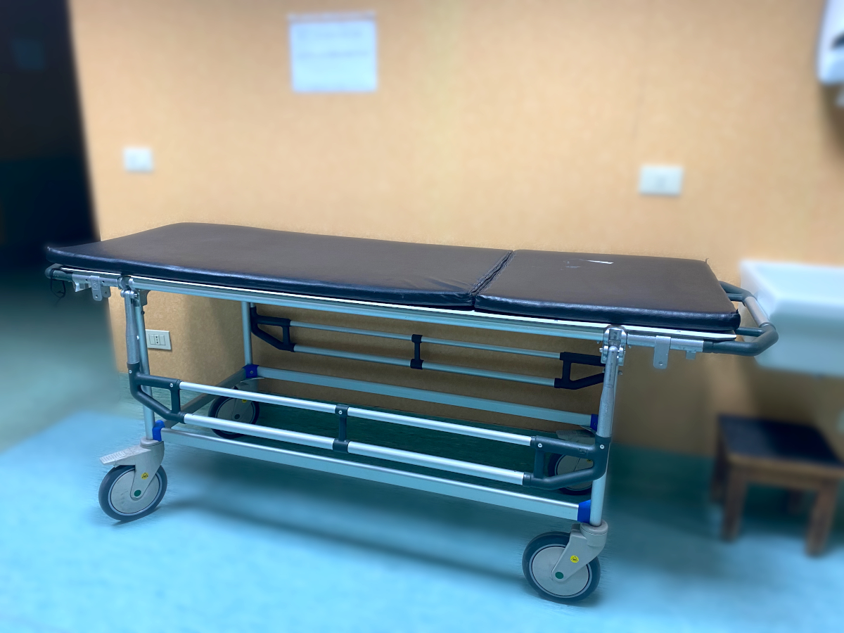 Stretcher, MRI safe