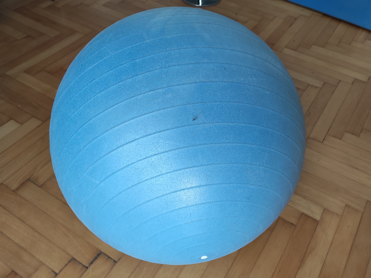 Exercise ball